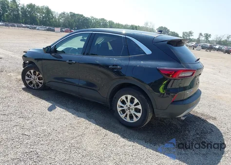 2024 Ford Escape Active z USA, uszkodzony, nr VIN 1FMCU0GN0RUA16624